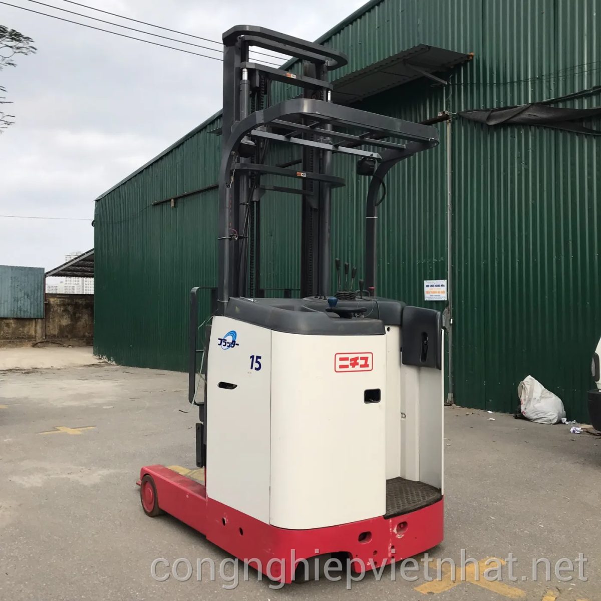 Các Thương Hiệu Phổ Biến Và Giá Cả Ước Tính Các Thương Hiệu Phổ Biến Và Giá Cả Ước Tính