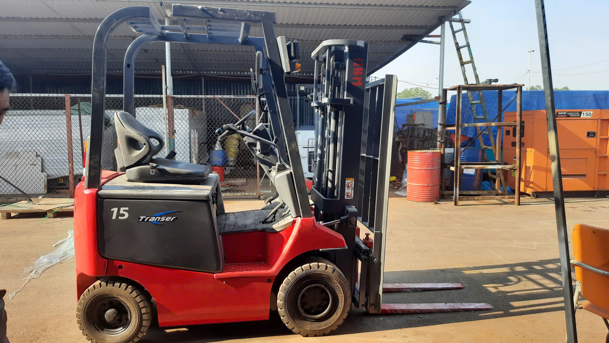 Thật ngữ cần biết khi Vận hành xe nâng điện ngồi lái 3 Xe nâng điện ngồi lái đã qua sử dụng