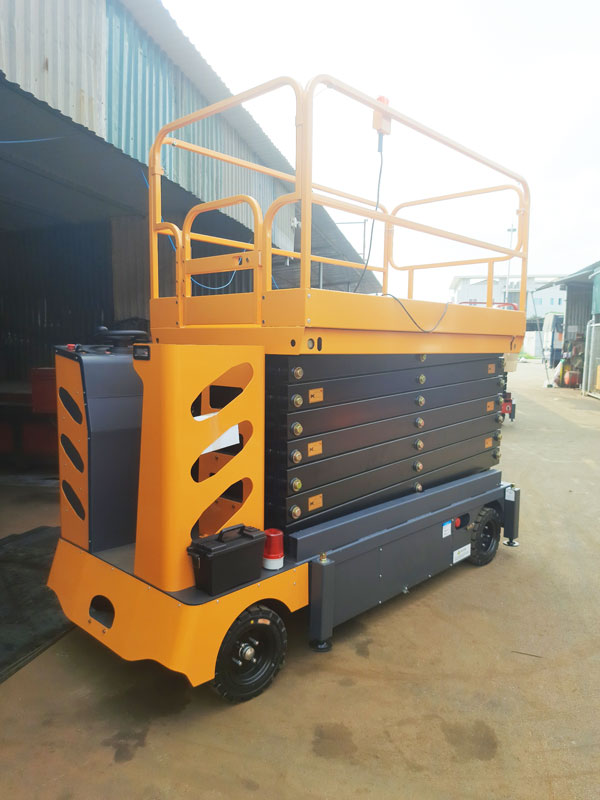 1 số yếu tố ảnh hưởng đến giá cả xe nâng cho doanh nghiệp chế xuất 3 Giá cả xe nâng- Xe nâng người có buồng lái Trung Quốc