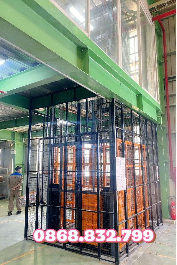 Chi phí lắp đặt thang nâng hàng thủy lực 1500kg tại Vĩnh Phúc 1 Thang nâng hàng thủy lực 1500kg