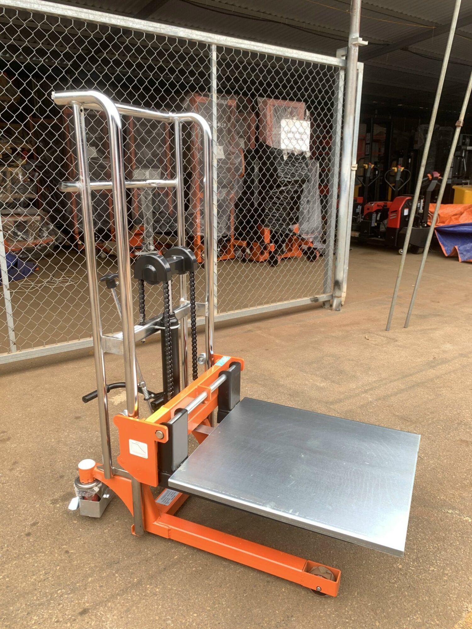 z5484602847005 ea3369e5ee0d3f832297e3086872aa33