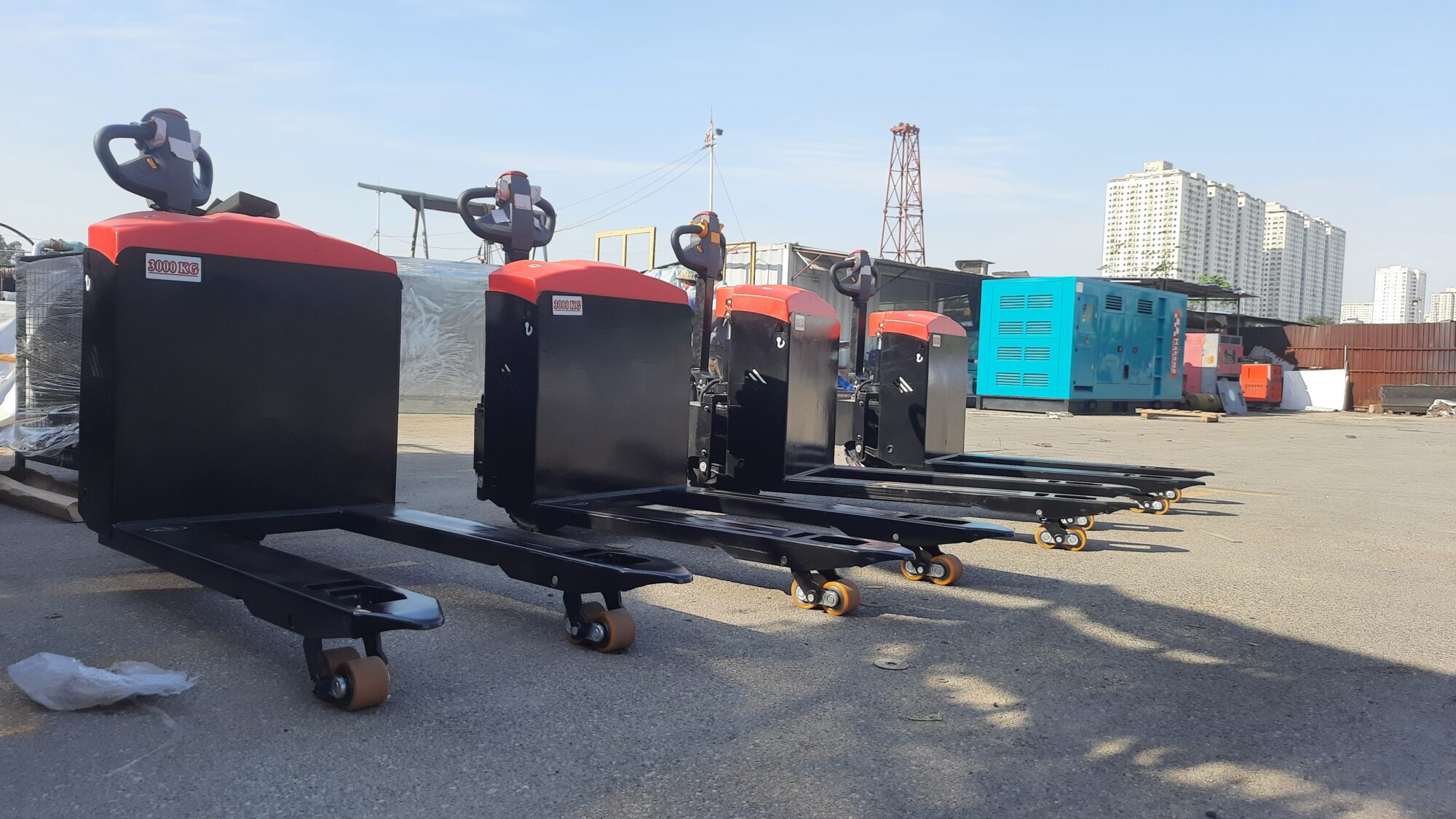 Mua sắm và lựa chọn xe nâng tay điện 3 tấn phù hợp với công việc và ngân sách của doanh nghiệp 1 Xe nâng tay điện 3 tấn hãng Waylift