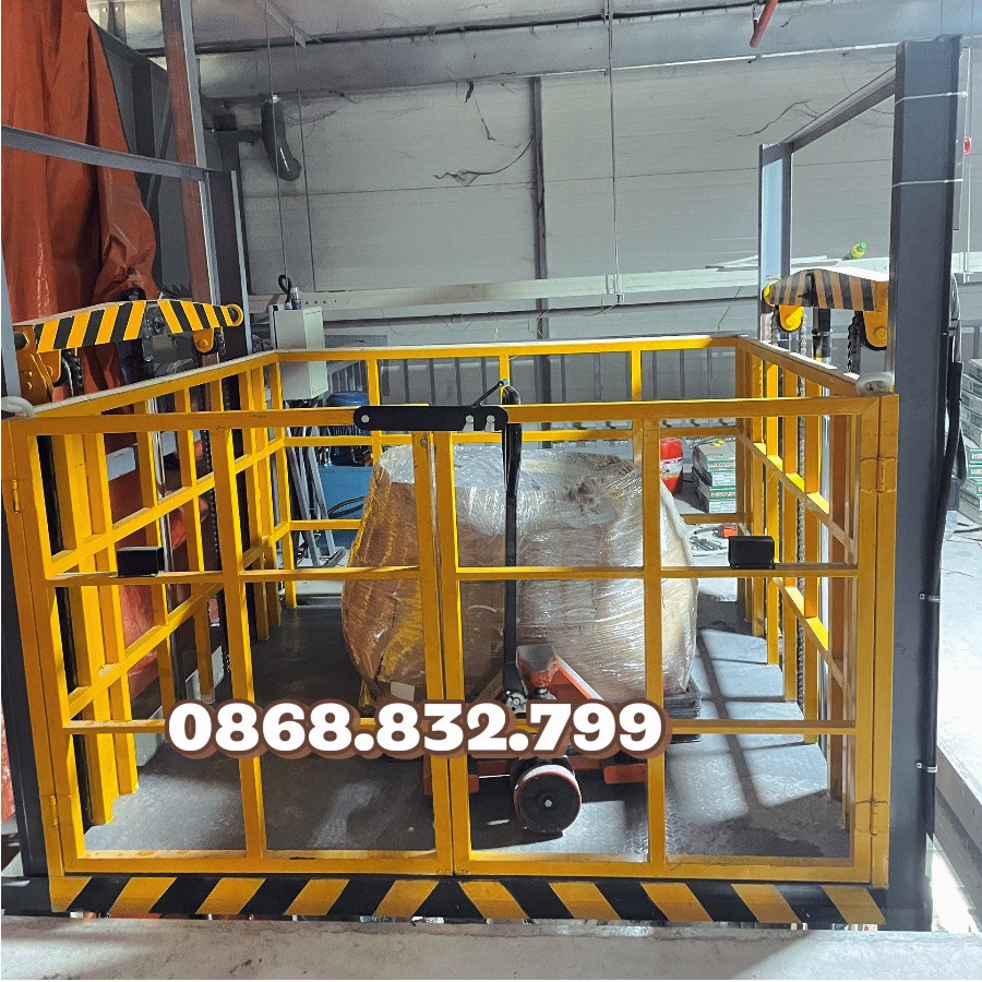 Các yếu tố cần xem xét khi chọn thang nâng hàng thủy lực 2 tấn nâng cao 4m tại Hải Phòng 3 Thang nâng hàng thủy lực 2 tấn