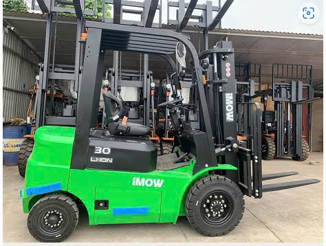 Các mẫu xe nâng hàng Trung Quốc phổ biến trong khu công nghiệp Bắc Giang 3 Xe nâng hàng Trung Quốc - Xe nâng điện ngồi lái