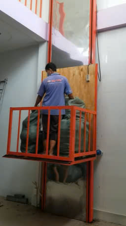 Sáng tạo thang tời hàng tự chế đơn giản 1 Thang tời hàng tự chế 300kg